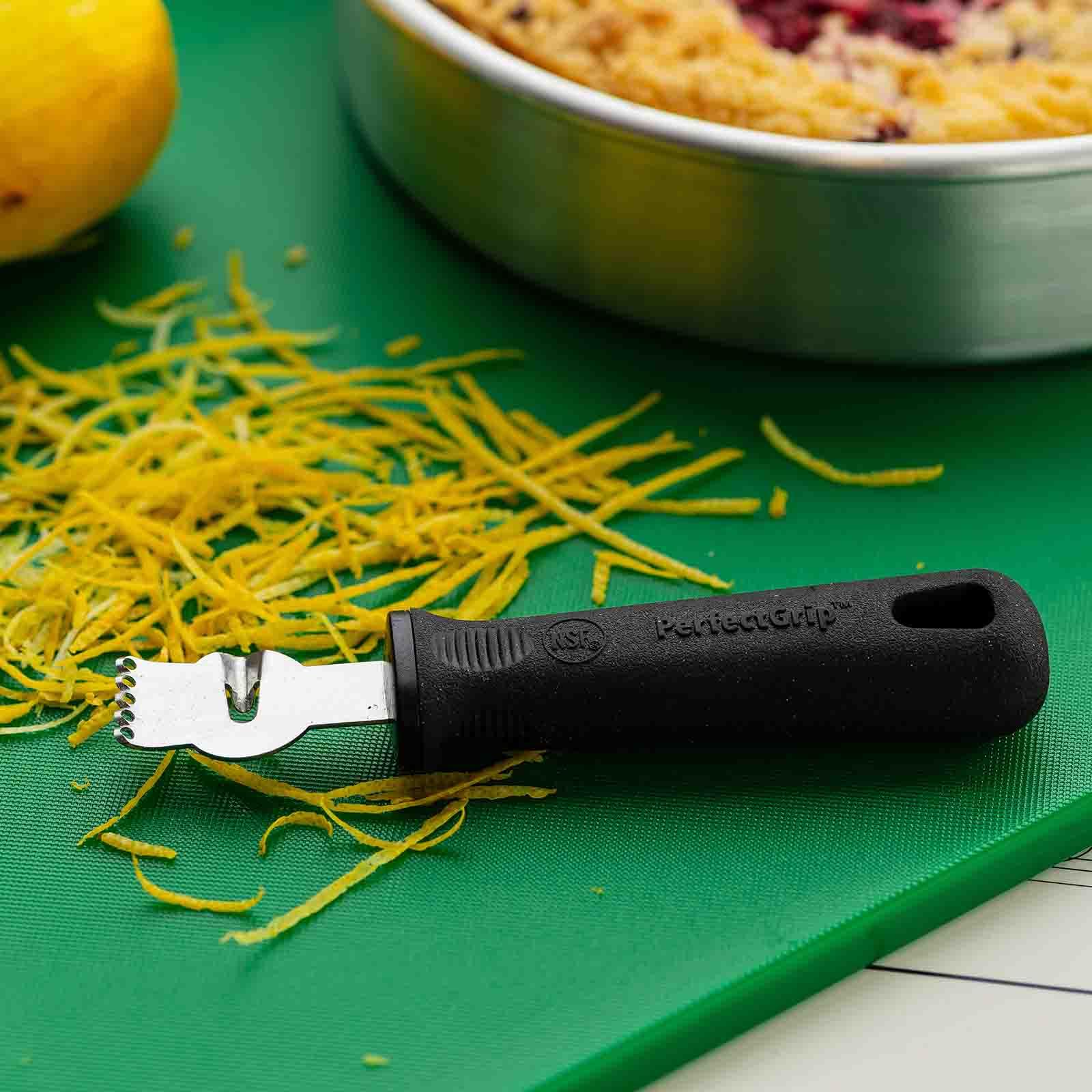 PerfectGrip™ Zester/Lemon Peeler